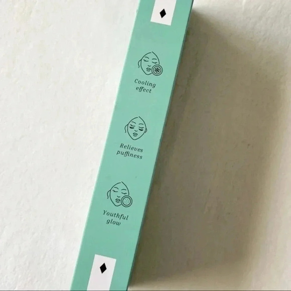 Jade Roller - Picture 2 of 4